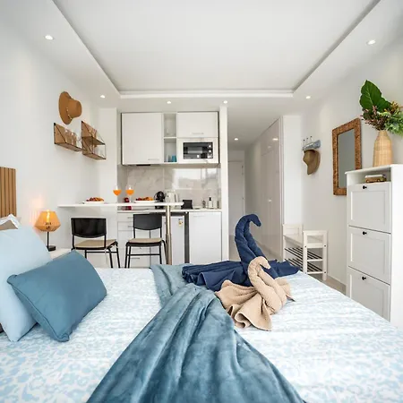 Amazing With Pool View Ponderosa 322 Appartamento